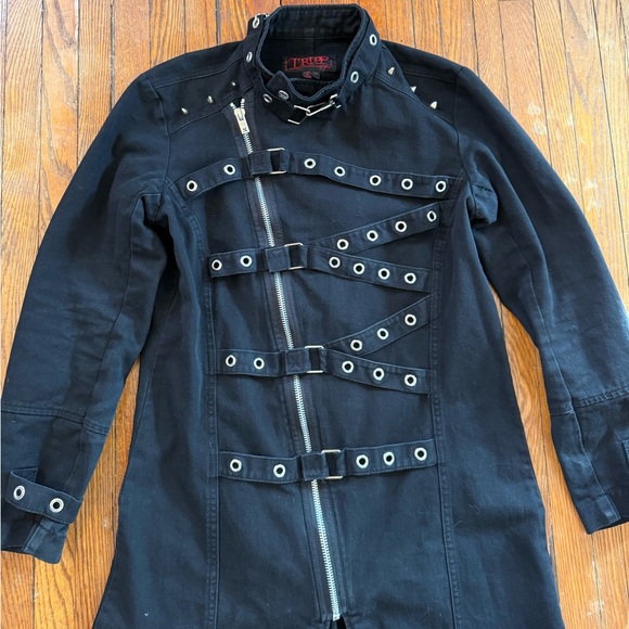 Y2K Tripp NYC Vintage Trench Coat w/ Buckles - Picture 2 of 16